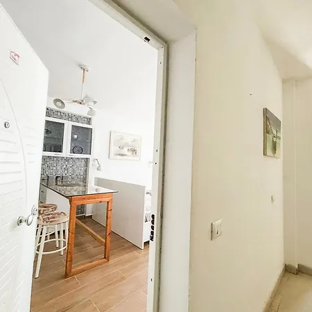 Coastal Harmony B63 Apartament